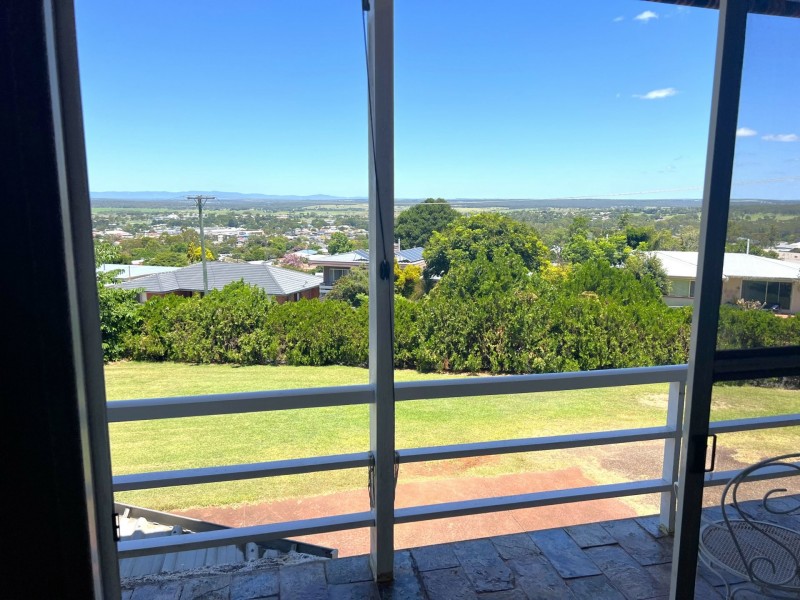 20 Moonya Street, Kingaroy QLD 4610