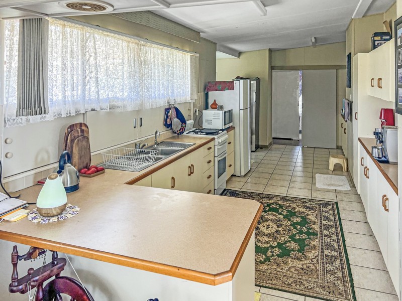 20 Moonya Street, Kingaroy QLD 4610