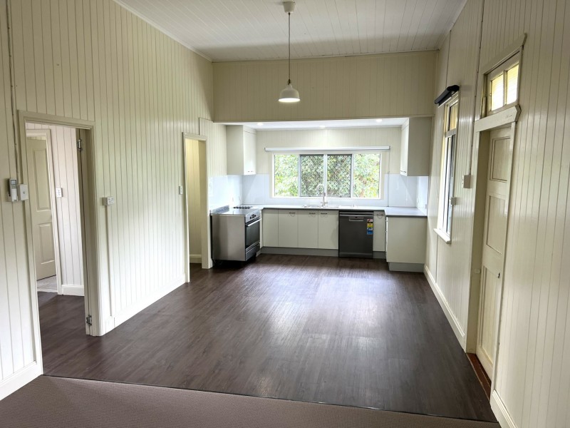 83 Pring st, Wondai QLD 4606