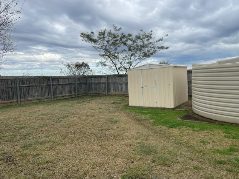 6 Oasis Drive, Kingaroy QLD 4610