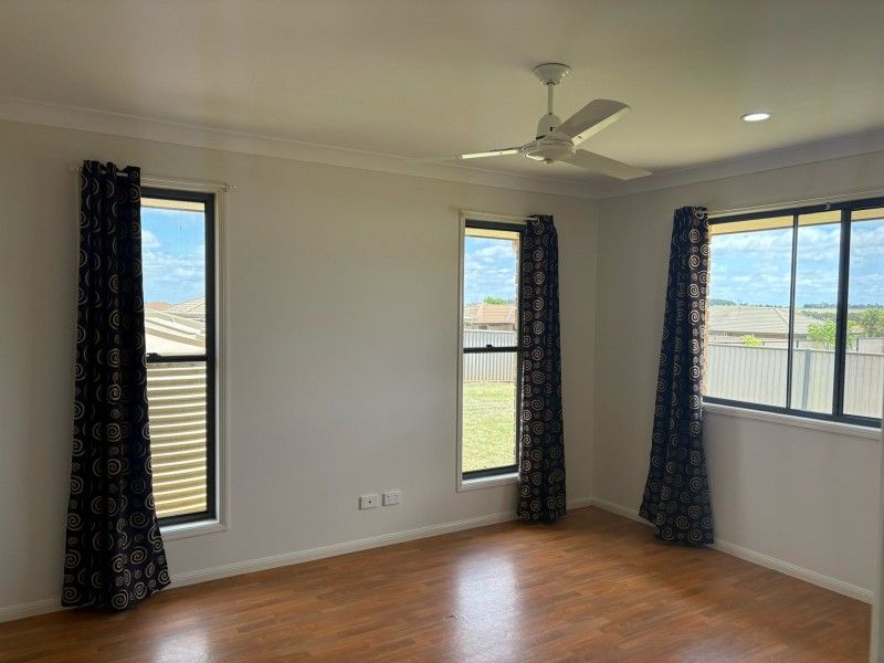 8 Lara Court, Kingaroy QLD 4610