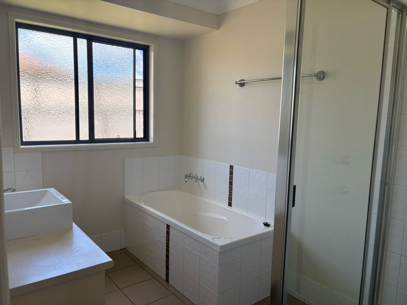 8 Lara Court, Kingaroy QLD 4610