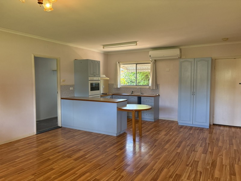 15a Fisher Street, Kingaroy QLD 4610