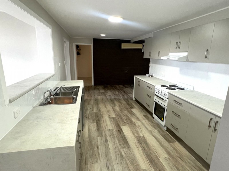 128 Moore Street, Kingaroy QLD 4610