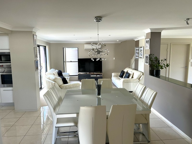 37 Hillview Parade, Kingaroy QLD 4610