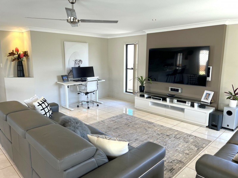 37 Hillview Parade, Kingaroy QLD 4610