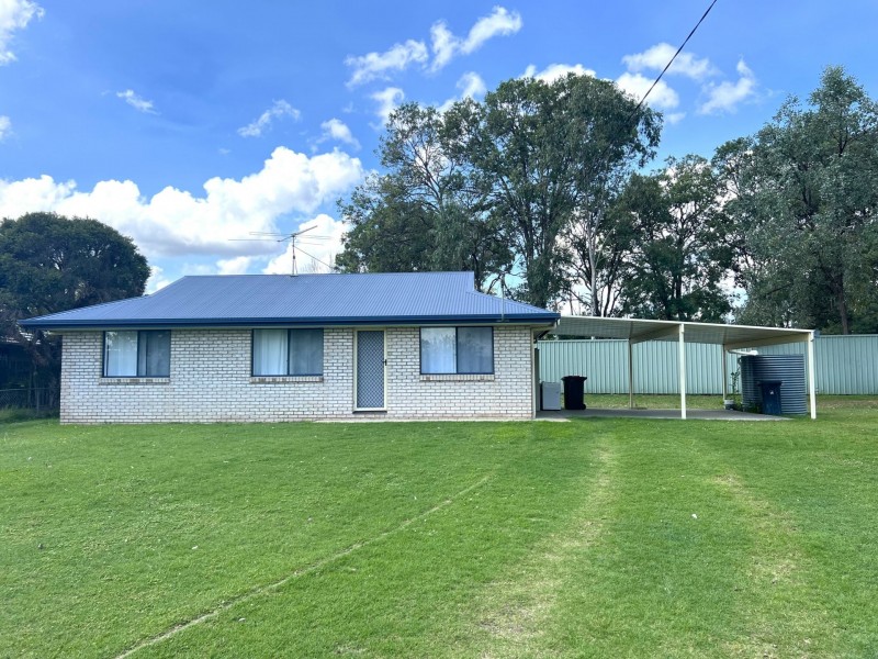 5 Club Court, Nanango QLD 4615