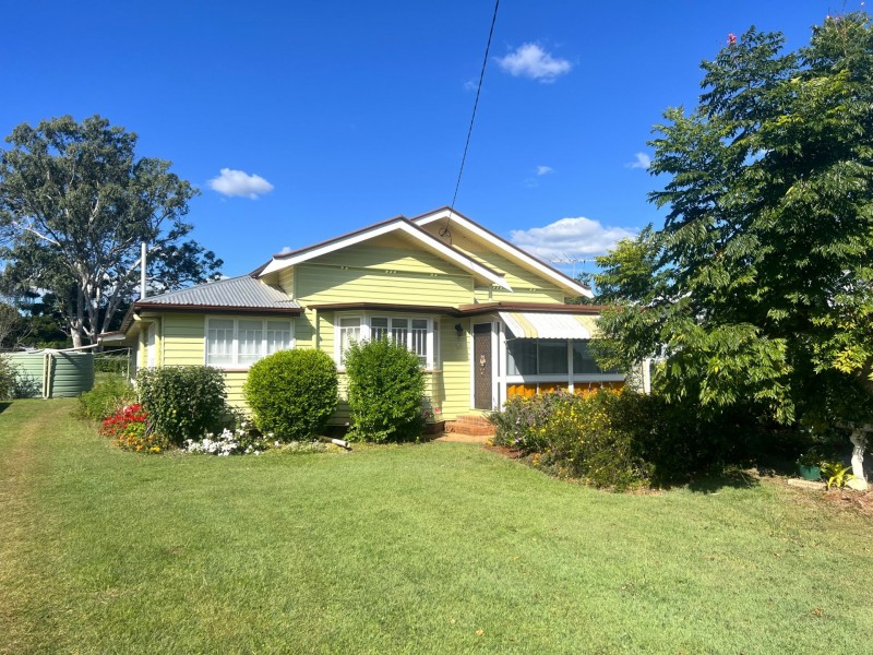 58 Kingaroy Street, Kingaroy QLD 4610