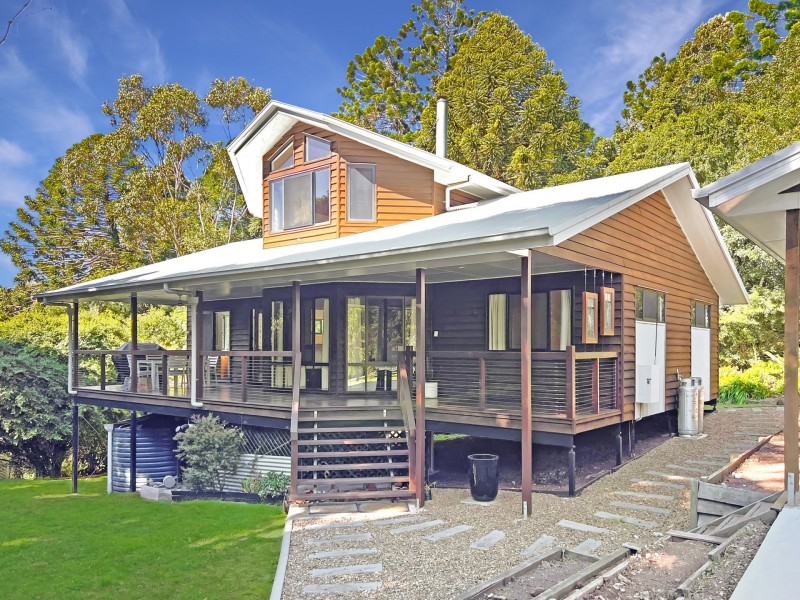 43 Rainforest Drive, Bunya Mountains QLD 4405