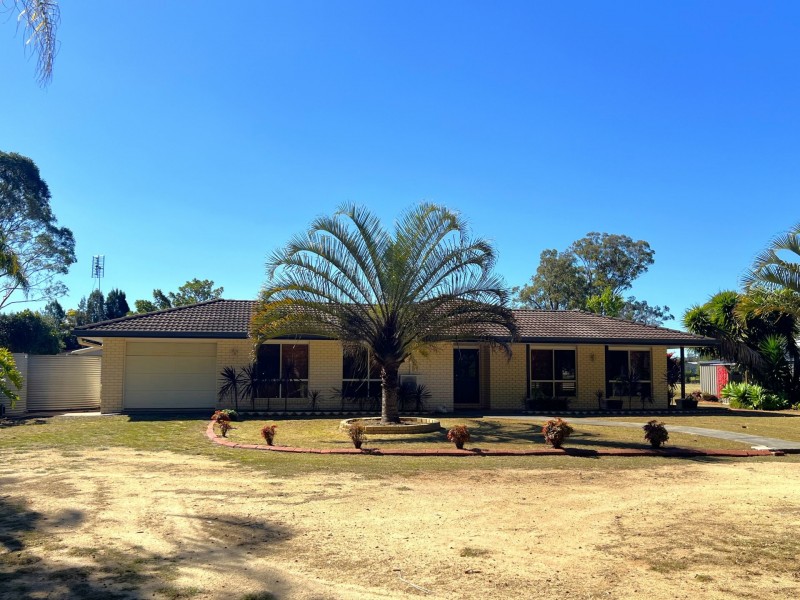 31 Curtis Road, Kingaroy QLD 4610