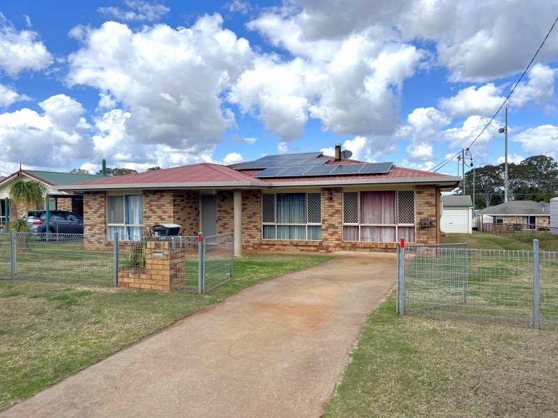 5 Anne Court, Kingaroy QLD 4610