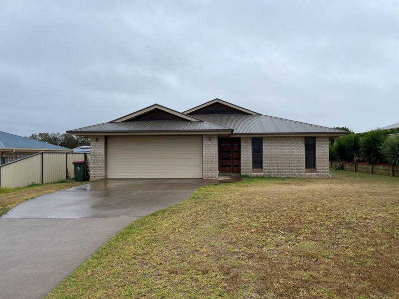 19 Tessmanns Rd, Kingaroy QLD 4610