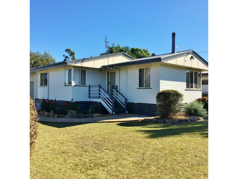 11 Arthur Street, Kingaroy QLD 4610