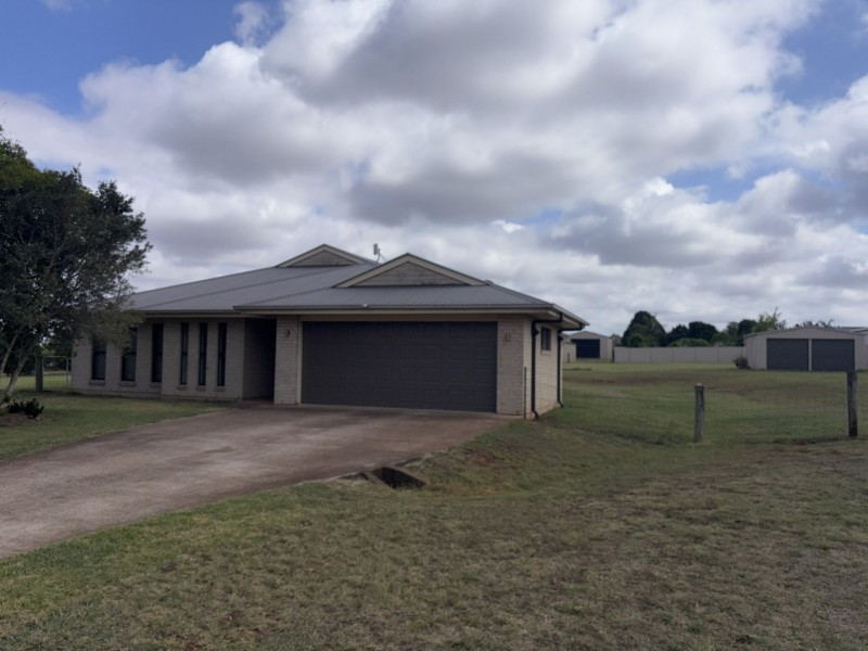 5-7 Rosella Pde, Kingaroy QLD 4610