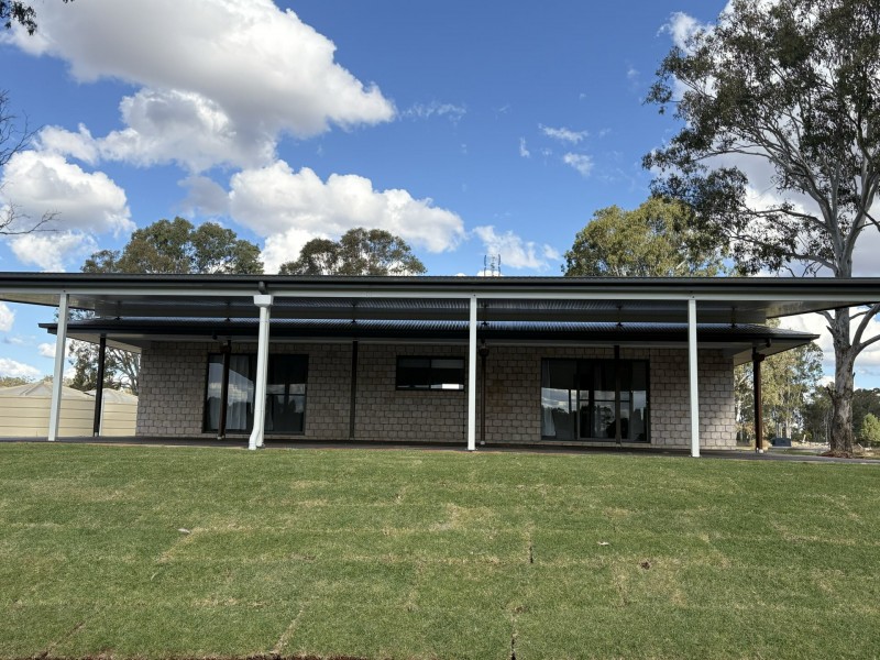 61 Postles Rd, Memerambi QLD 4610