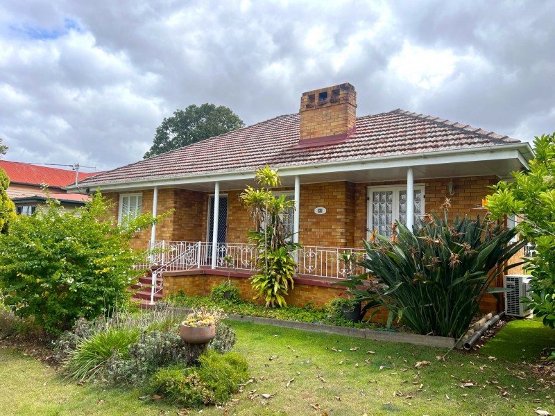 164 Doonkuna Street, Kingaroy QLD 4610