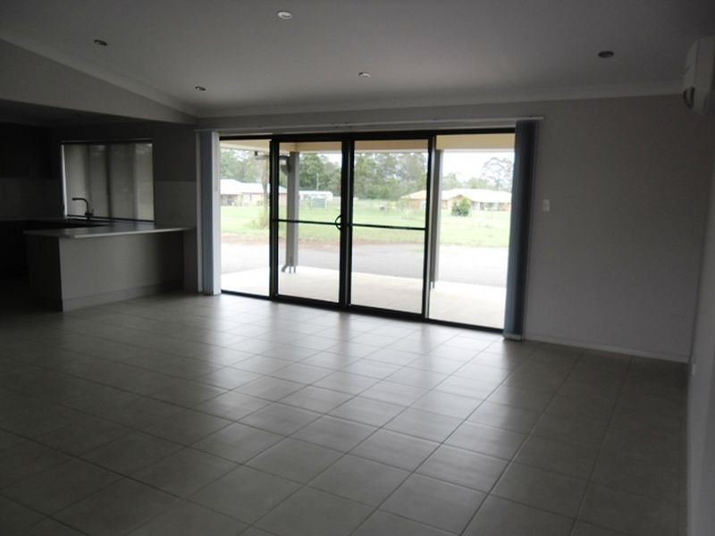 18 – 20 Rosella Parade, Kingaroy QLD 4610