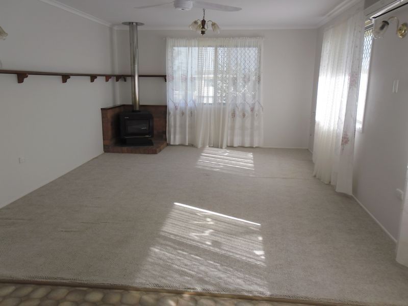 15 Kent Street, Wondai QLD 4606