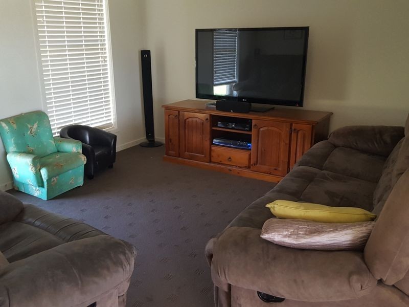 74-76 Rosella Parade, Kingaroy QLD 4610