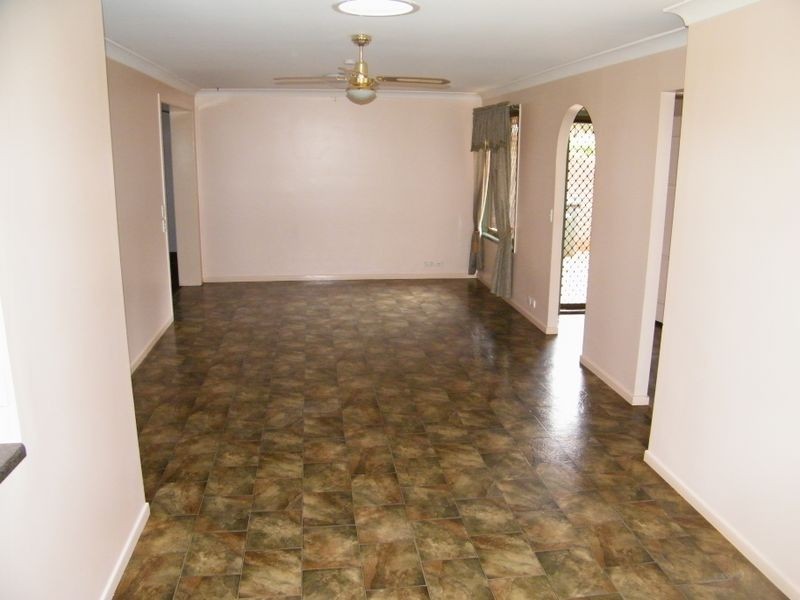 93 Ivy Street, Kingaroy QLD 4610