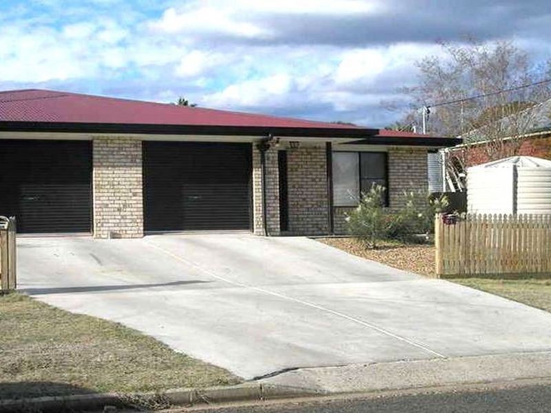 2/36 Edward Street, Kingaroy QLD 4610