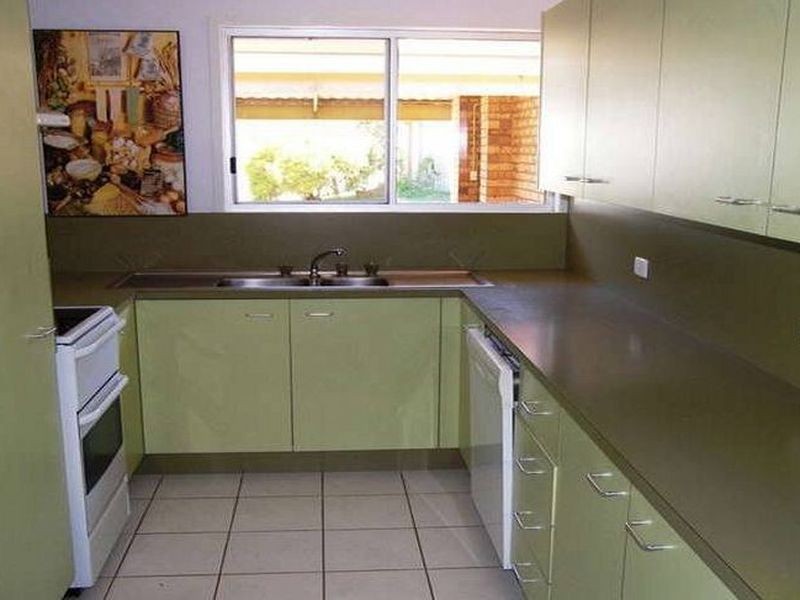 15 Windsor Circle, Kingaroy QLD 4610