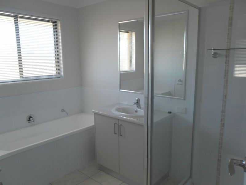 6-8 Rosella Parade, Kingaroy QLD 4610