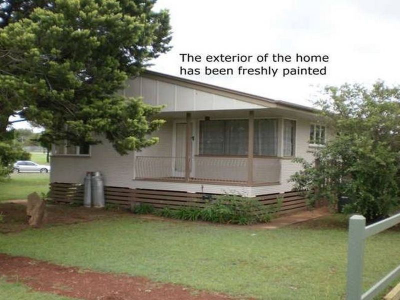 18 Baron Street, Kingaroy QLD 4610