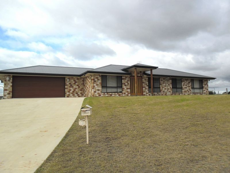 2 Cockatoo Crescent, Kingaroy QLD 4610