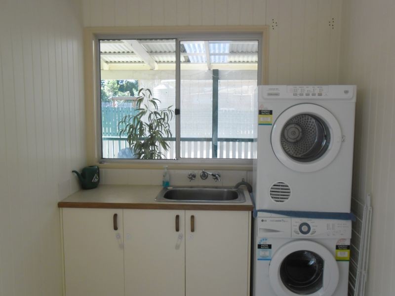 8 Alice Street, Kingaroy QLD 4610