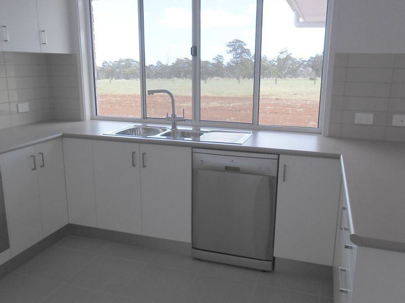 94 Rosella Parade, Kingaroy QLD 4610