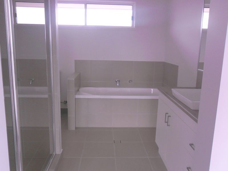 94 Rosella Parade, Kingaroy QLD 4610