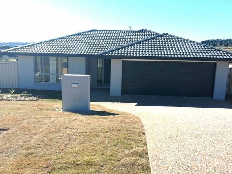 44 Frangipani Drive, Kingaroy QLD 4610