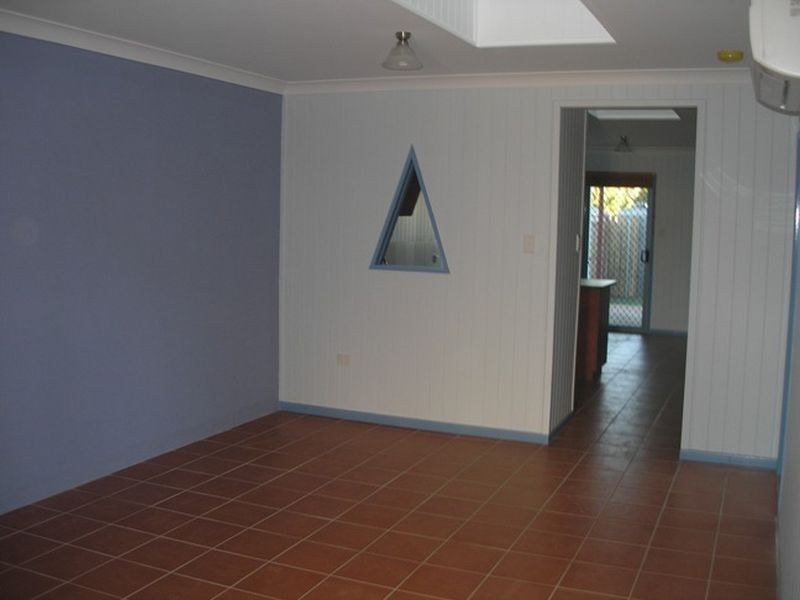 2/4 Summers Court, Kingaroy QLD 4610