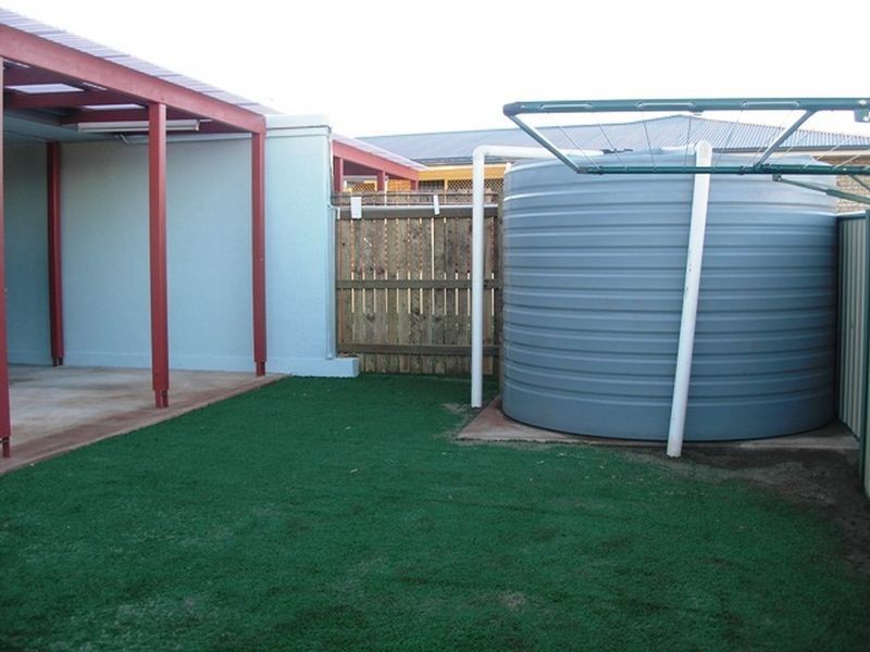 2/4 Summers Court, Kingaroy QLD 4610