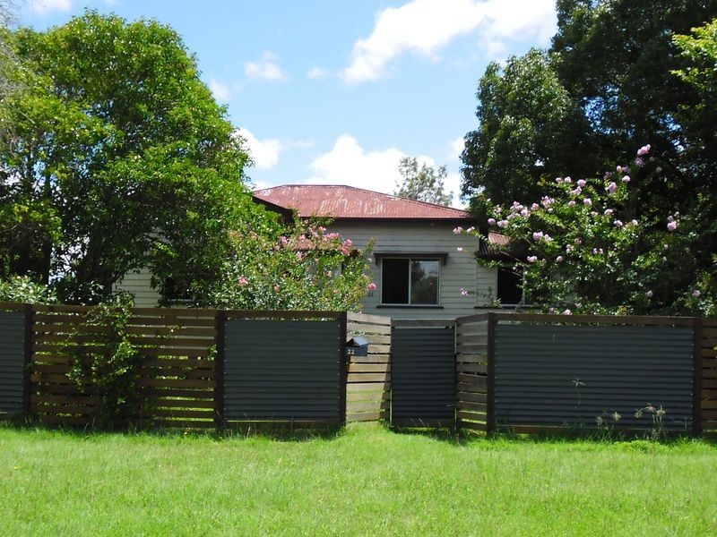 22 James Street, Kingaroy QLD 4610