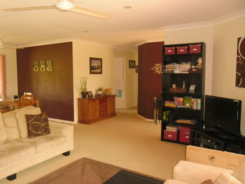 24 Kurtellen Crescent, Kingaroy QLD 4610