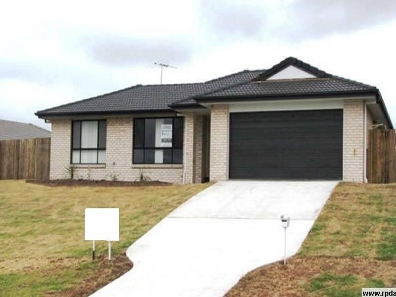 27 Banksia Drive, Kingaroy QLD 4610