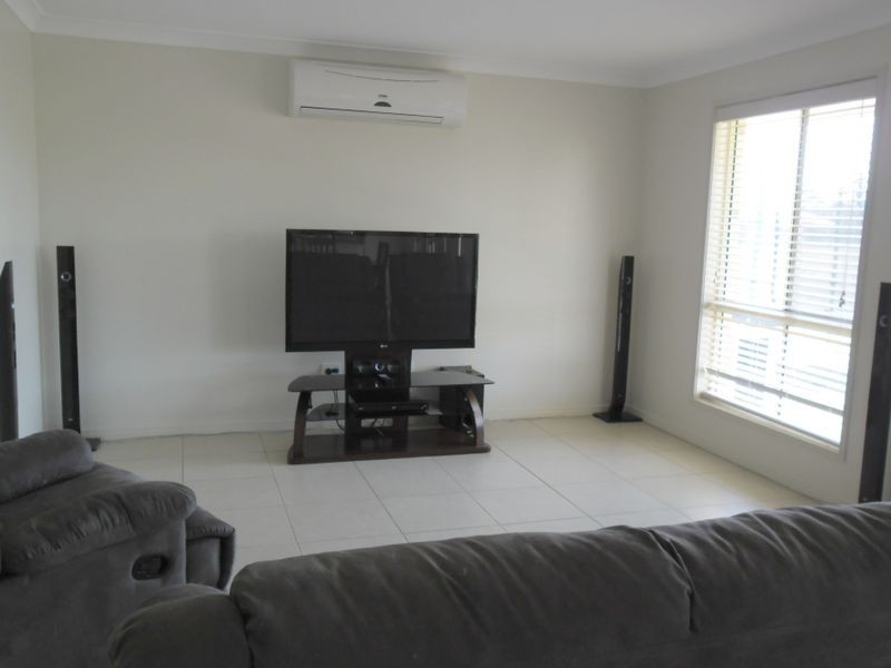 22-24 Lorikeet Circuit, Kingaroy QLD 4610