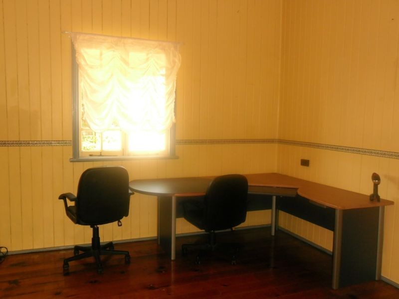 12 Fisher Street, Kingaroy QLD 4610