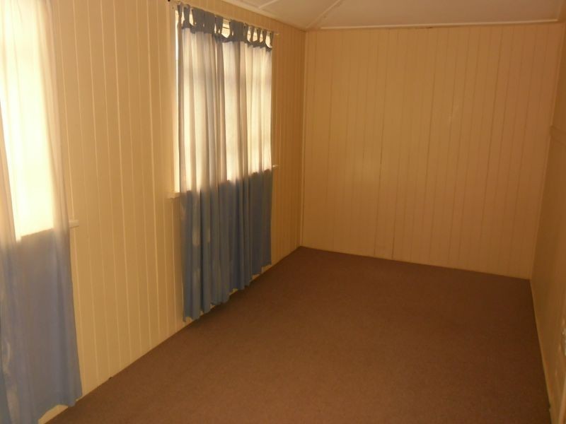 1/281 Haly Street, Kingaroy QLD 4610