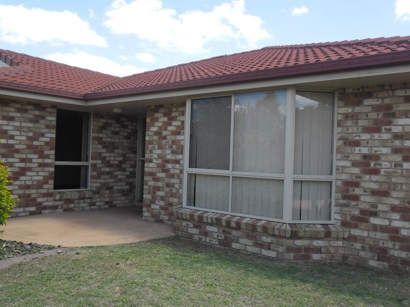 2 Wattle Street, Kingaroy QLD 4610