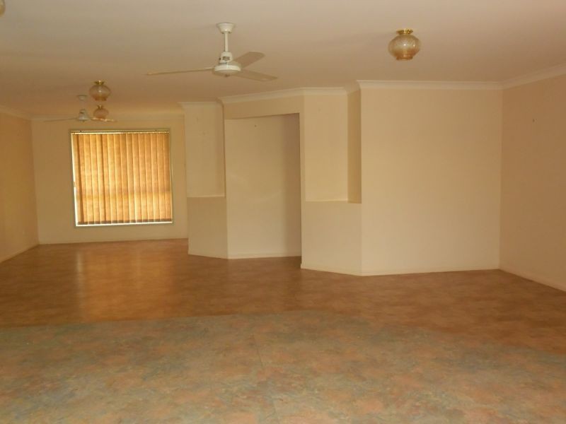 2 Wattle Street, Kingaroy QLD 4610