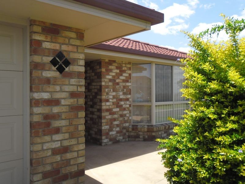 2 Wattle Street, Kingaroy QLD 4610