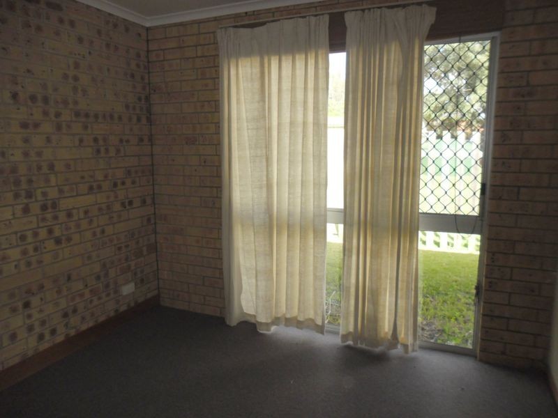 8/88 Walter Road, Kingaroy QLD 4610