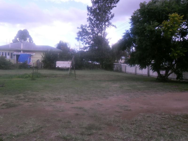 2/281 Haly, Kingaroy QLD 4610