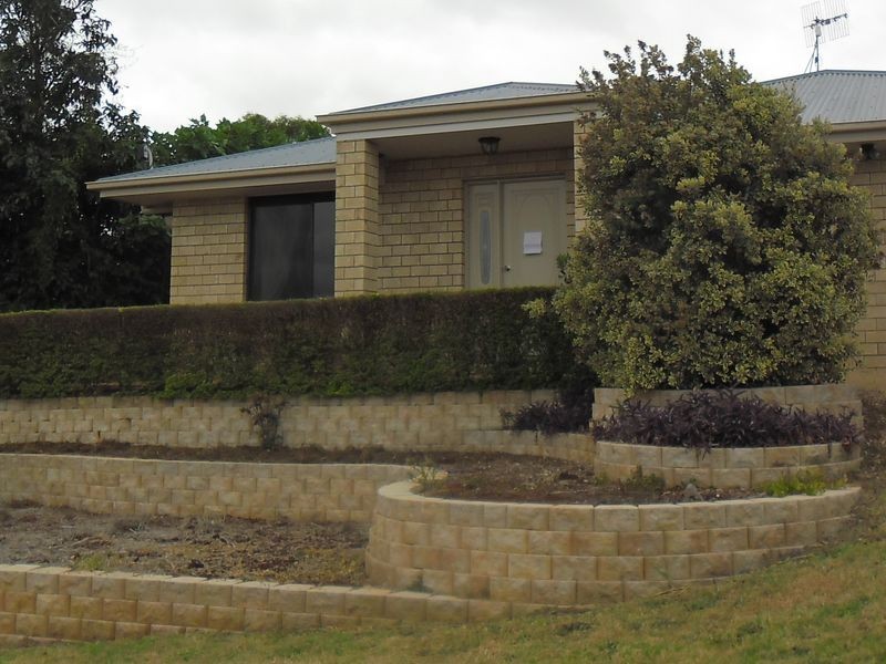 39 Magnussens Drive, Tingoora QLD 4608