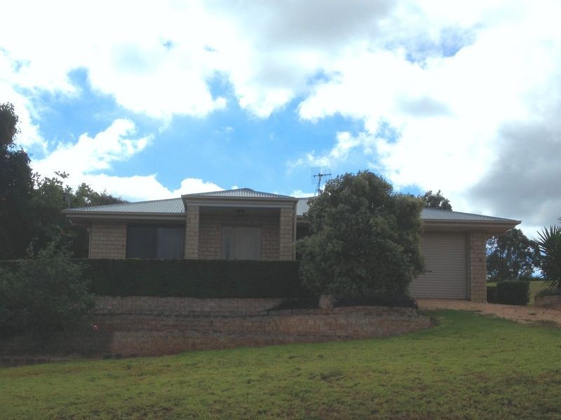 39 Magnussens Drive, Tingoora QLD 4608