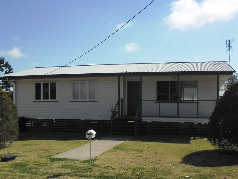 4 Goessling Street, Kingaroy QLD 4610