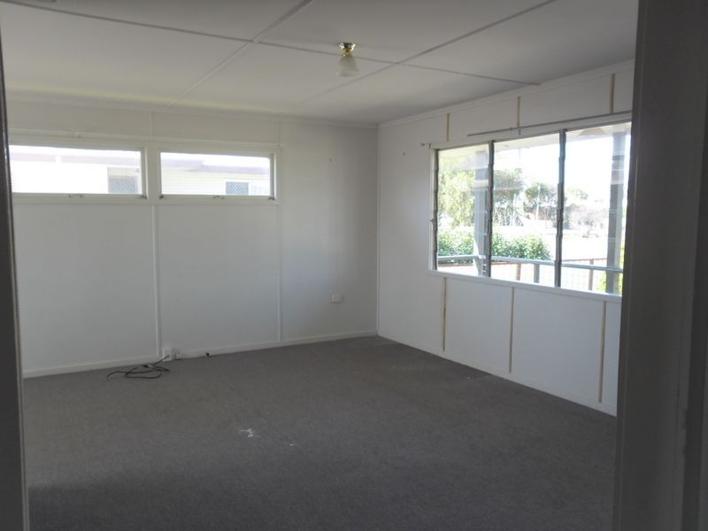 4 Goessling Street, Kingaroy QLD 4610